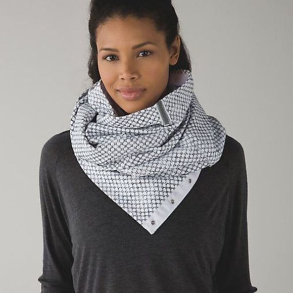 lululemon athletica Accessories - Lululemon Vinyasa Scarf *Fleece
Dottie Eyelet White Black / White